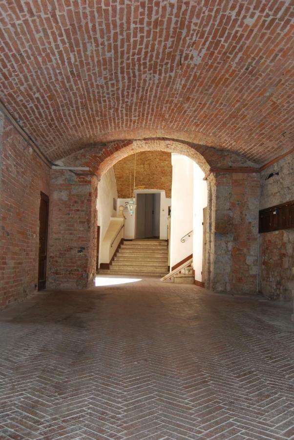 Antica Dimora Del Buongoverno Hotel Siena Buitenkant foto