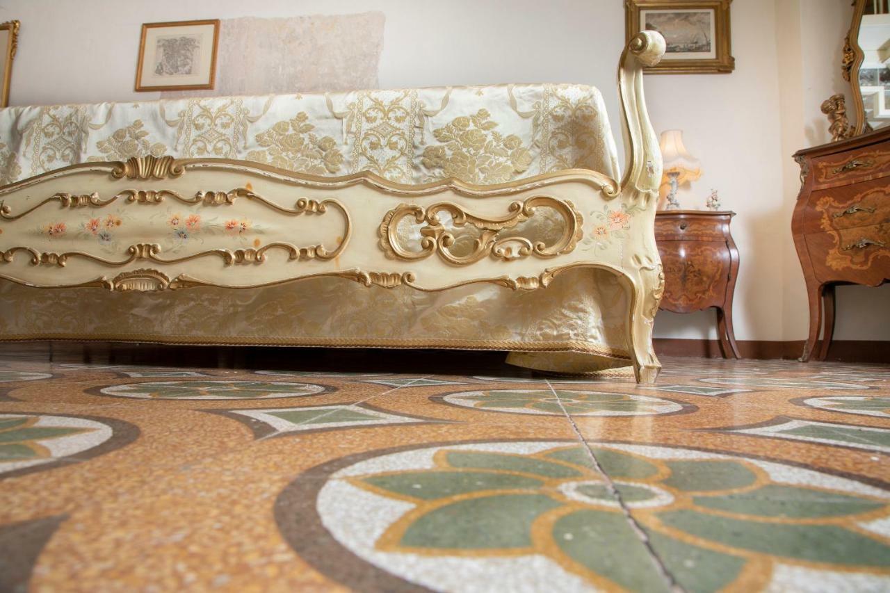 Antica Dimora Del Buongoverno Hotel Siena Buitenkant foto