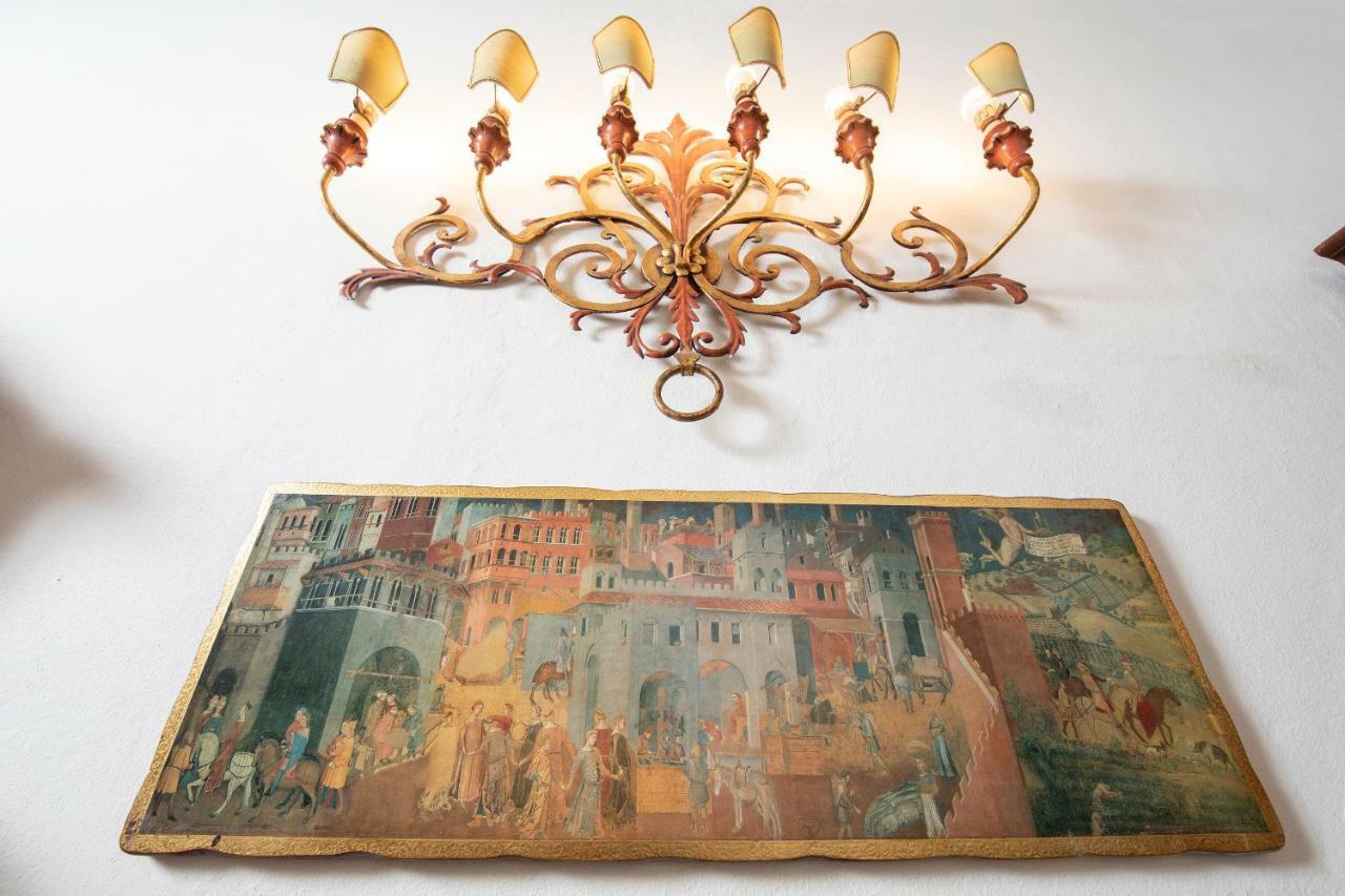 Antica Dimora Del Buongoverno Hotel Siena Buitenkant foto