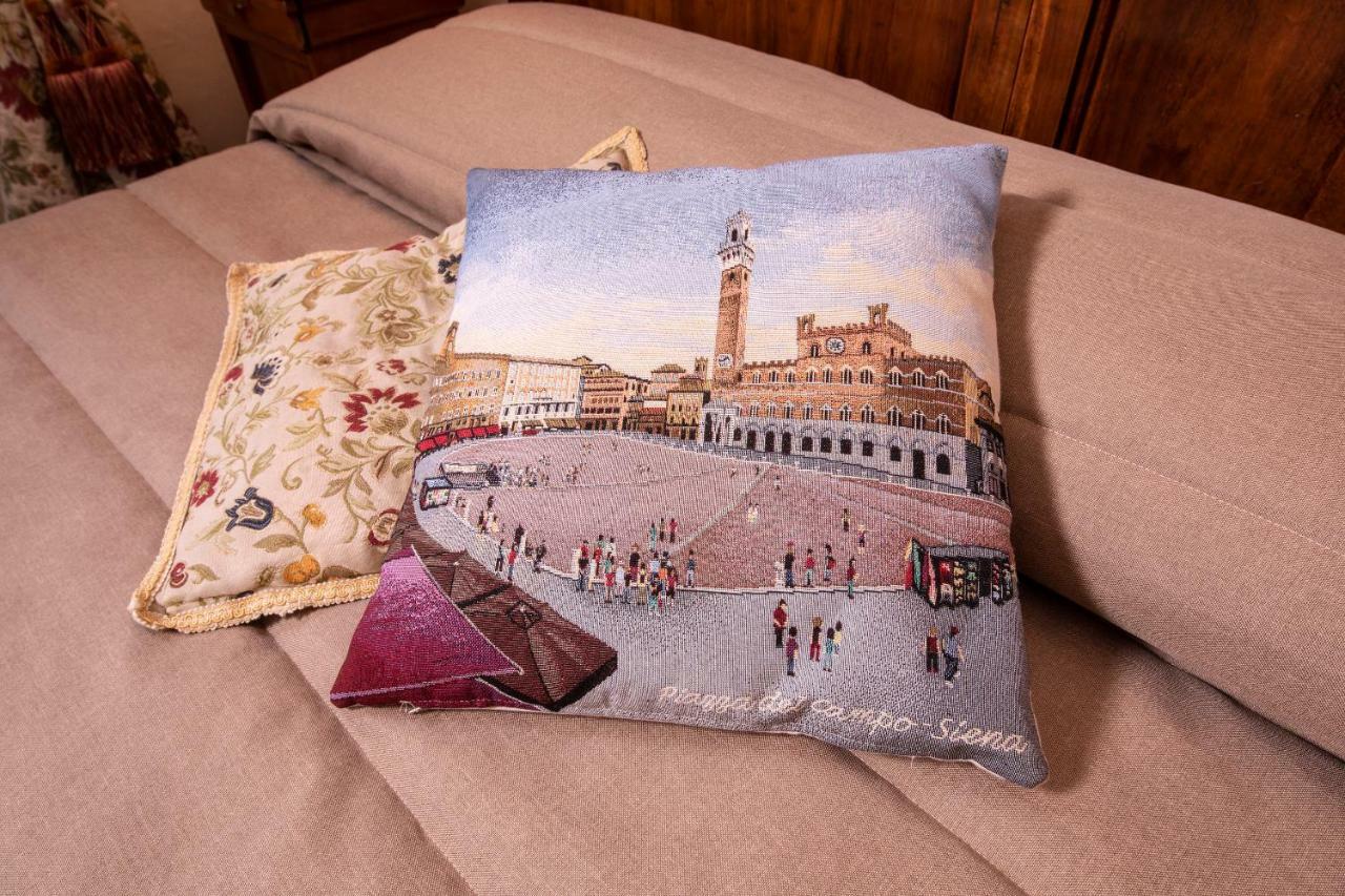 Antica Dimora Del Buongoverno Hotel Siena Buitenkant foto